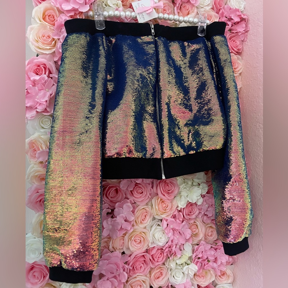 Sequins off the shoulder jacket